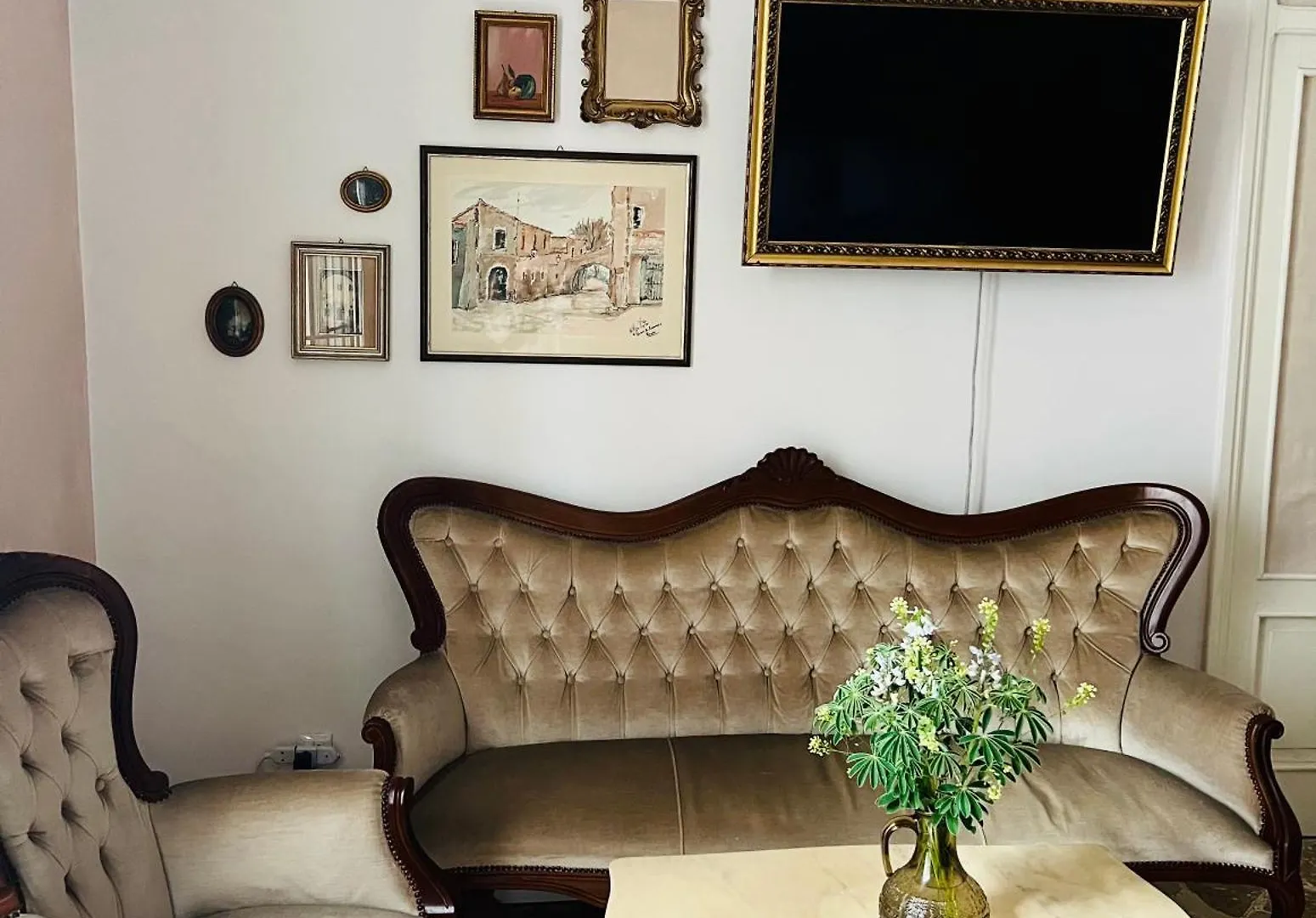 Sarmento Balcony Lejlighed Carini